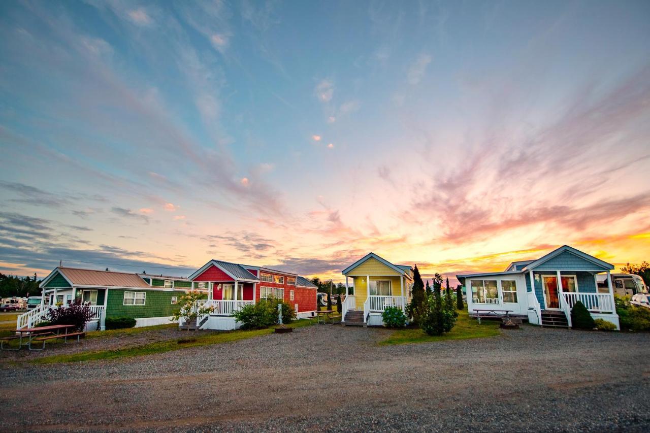 Narrows Too Camping Resort Loft Cottage 12 Trenton Eksteriør bilde