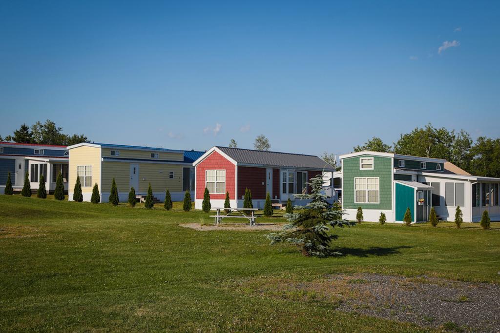 Narrows Too Camping Resort Loft Cottage 12 Trenton Eksteriør bilde